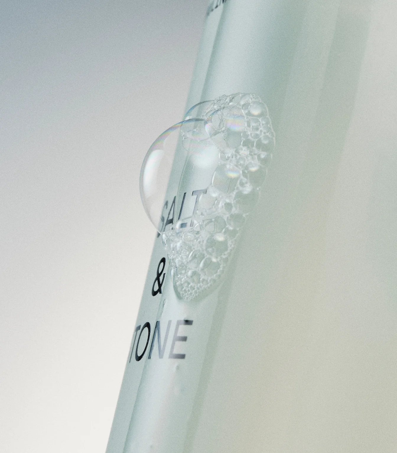 Salt & Stone Spirulina & Yuzu Facial Cleanser