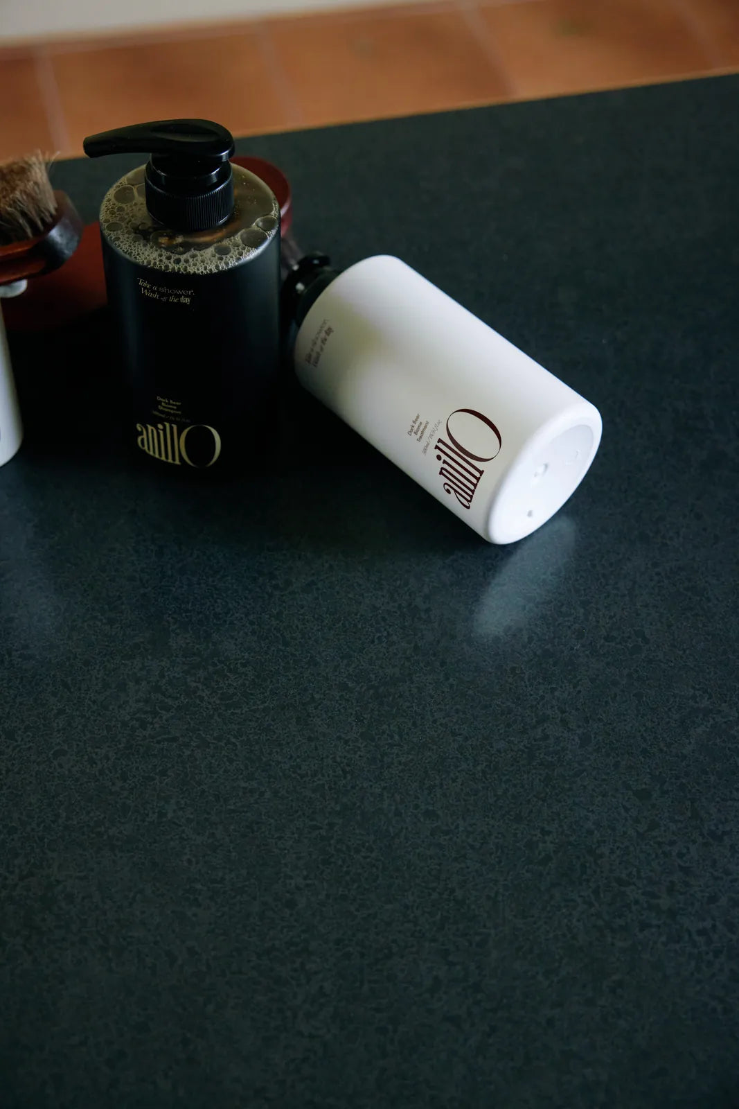 anillO Dark Beer Biome Shampoo